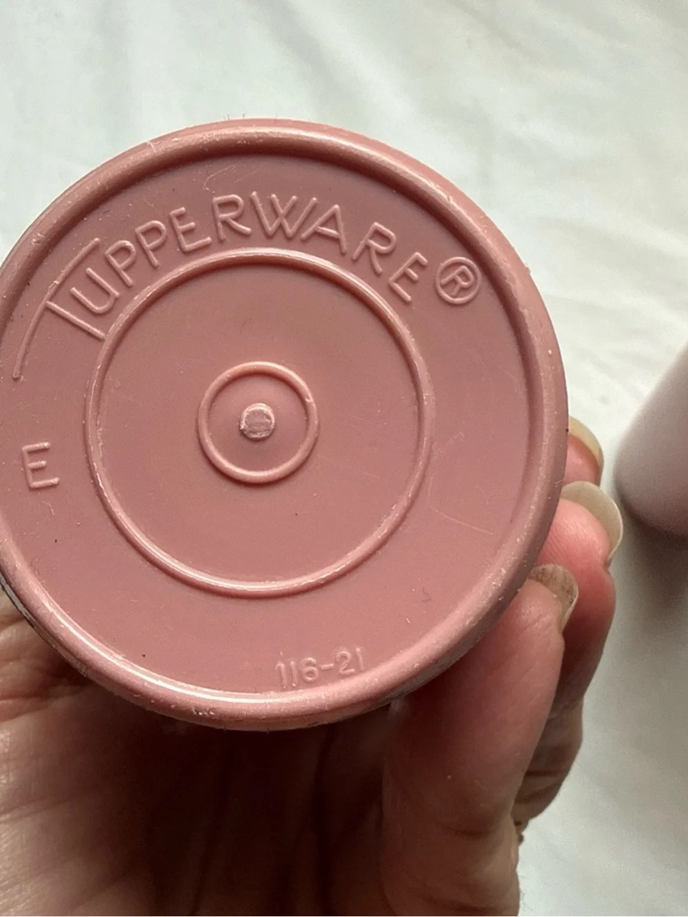 Tupperware Rose Pink Stackable 9oz Cups - Set of Four
